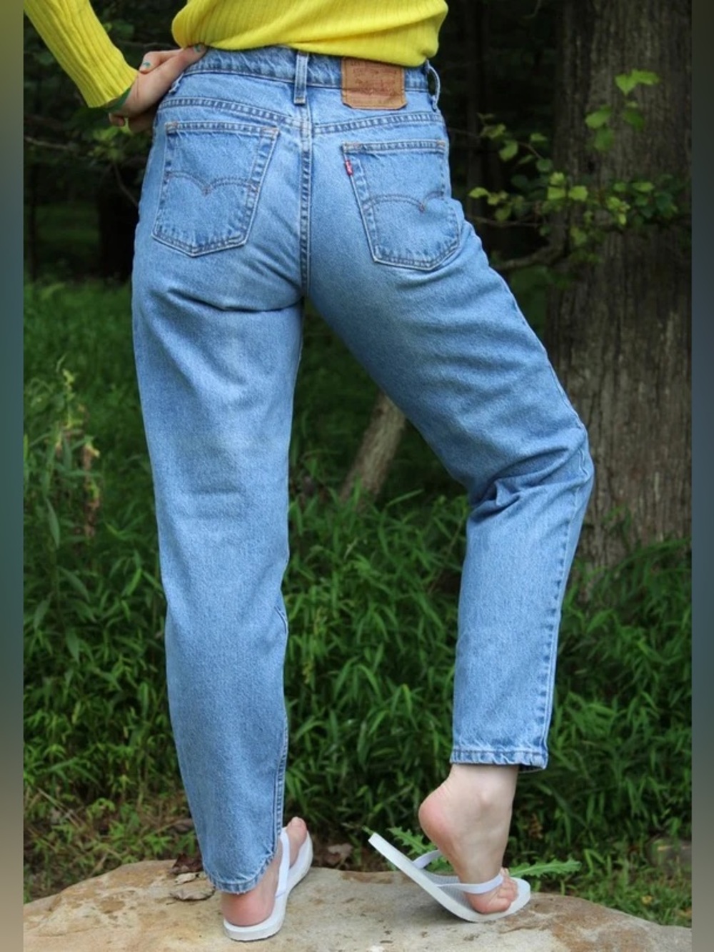 Vintage USA Levi’s Mom Jeans High Rise Tapered Denim Jeans 30 Waist